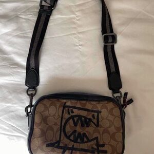 Coach Crossbody Bag X Rexy By Guang Yu Purse Shoulder Strap VGC 🖤